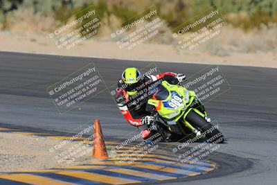 media/Dec-18-2022-SoCal Trackdays (Sun) [[8099a50955]]/Turn 10 (140pm)/